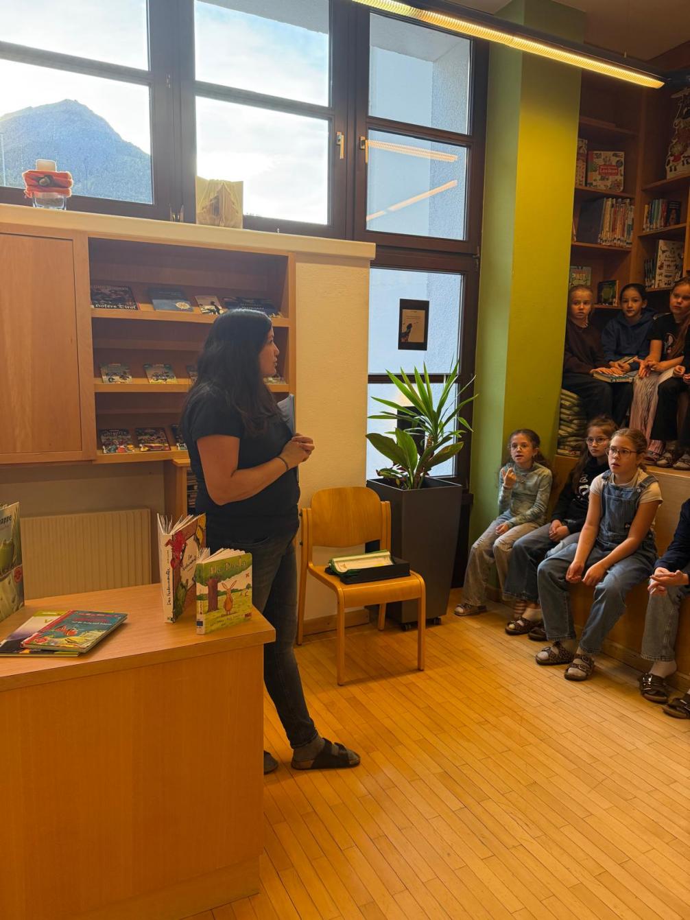 Besuch in der Schulbibliothek